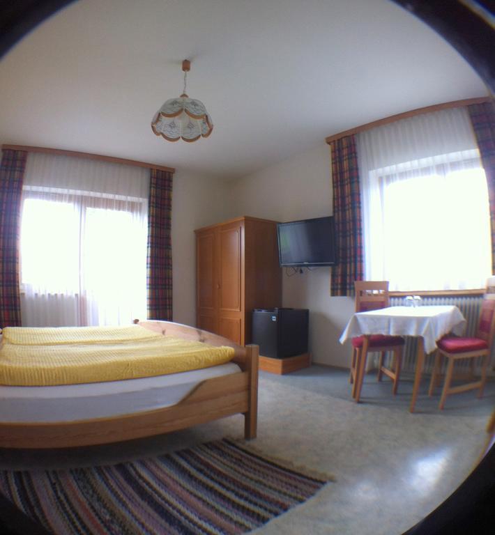 Bed And Breakfast Pension Foidl Oberndorf in Tirol Δωμάτιο φωτογραφία